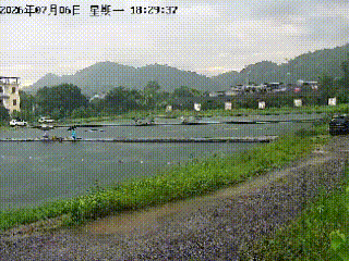 天选之子。
7月6日18时29分，湖北咸宁一私人钓场，老天爷随机选取了一名钓鱼佬