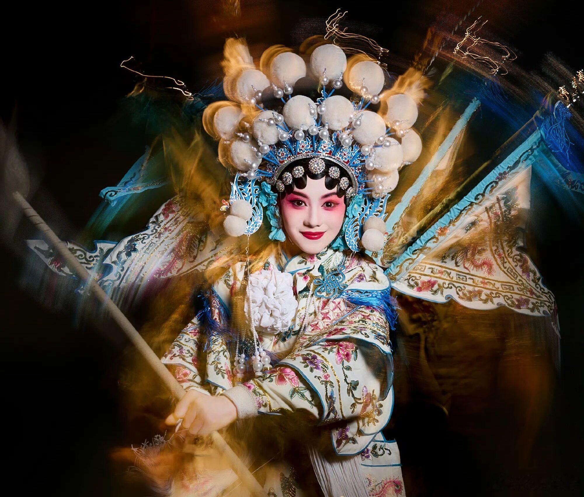 励志哲理人生  不必羡慕别人活得洒脱，那是本事在托底；不必纠结当下的妥协，那是精
