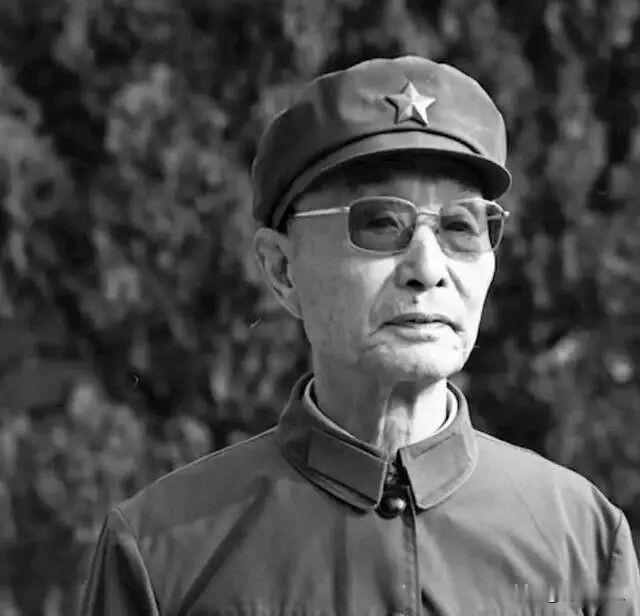老一辈革命家的战友情确实是值得我们现代社会细细的去品味和体悟，红军长征时期，红1
