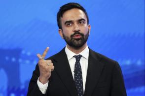 美媒：中方淡定的“背后”

中美韩国峰会后，美国股市阴晴不定，昨天又大跌了。同时