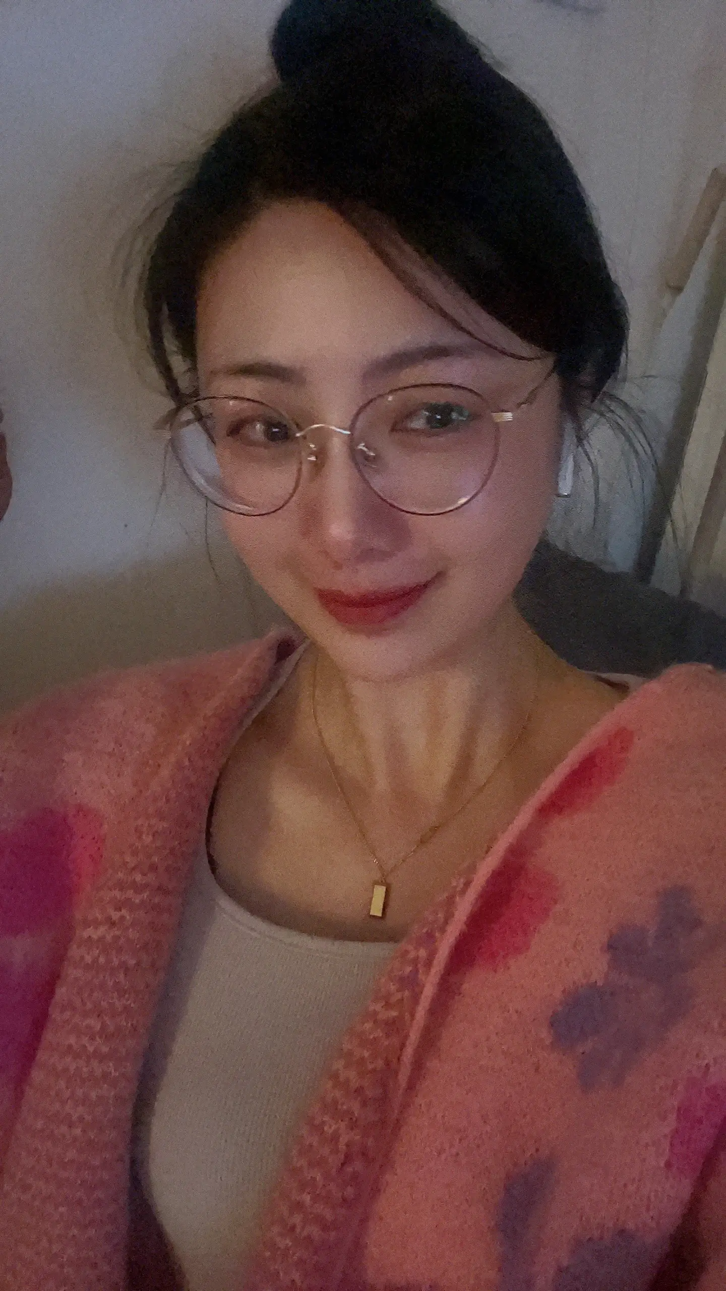 要活得像榴莲，不用所有人喜欢，但喜欢的人很上头。
