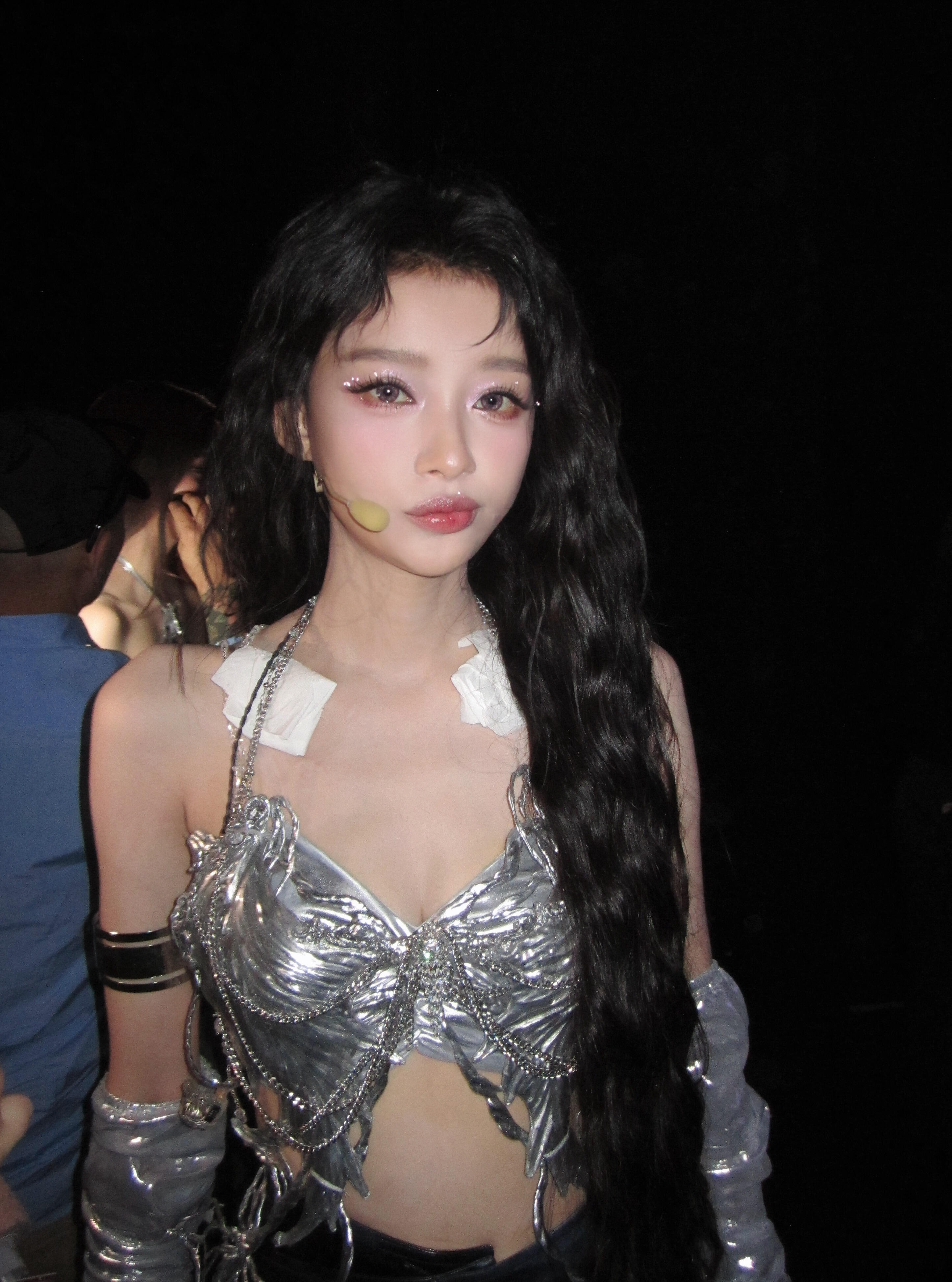 完全漂亮小猫来的呀孙怡🦋孙怡女团级表情管理孙怡花蝴蝶好养眼