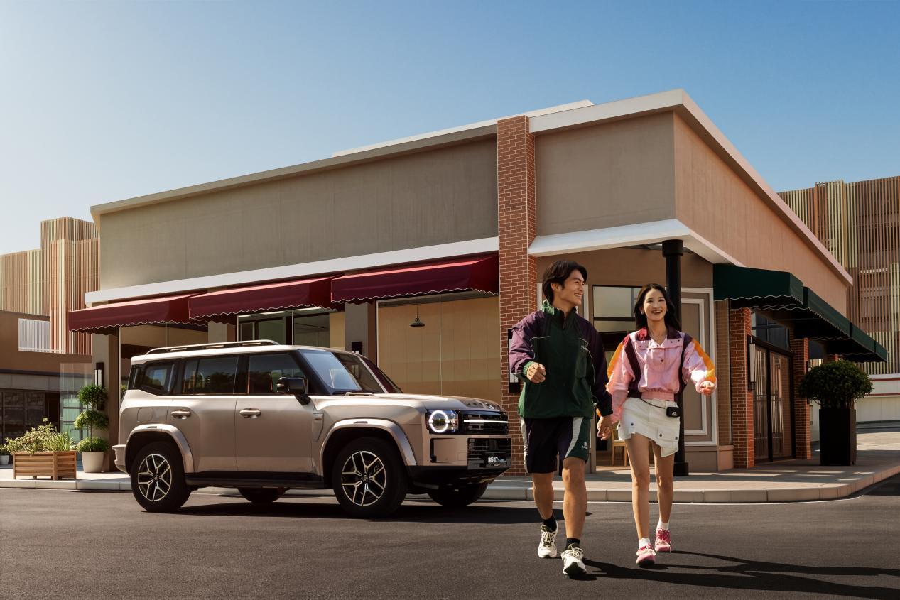 捷途全新旅行者7正式开启预售，燃油版预售价14.99万元起，C-DM插混版预售1
