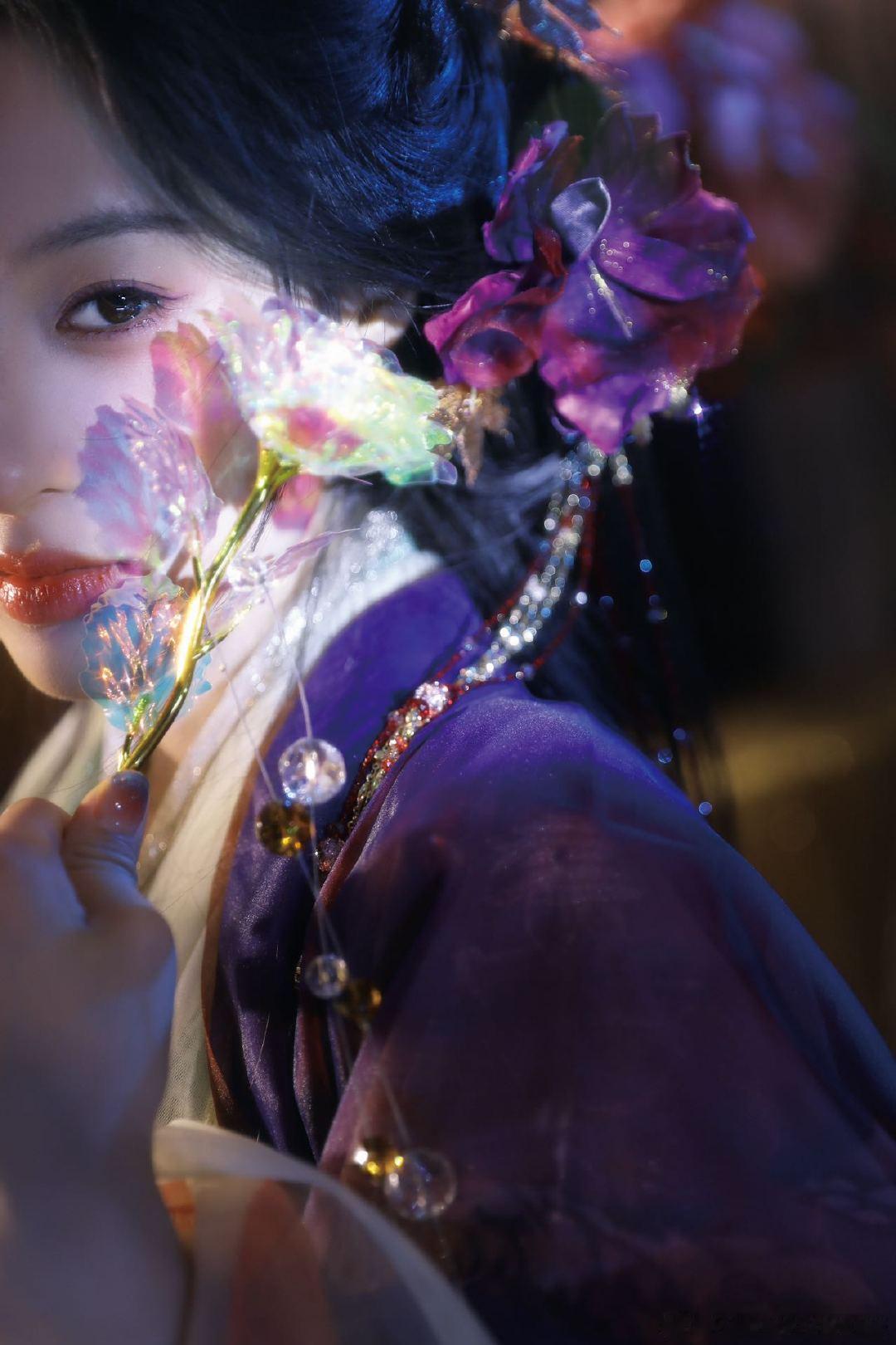 李嘉鑫演恶女真是得心应手，疯批感满满，让人看得目不转睛！ 