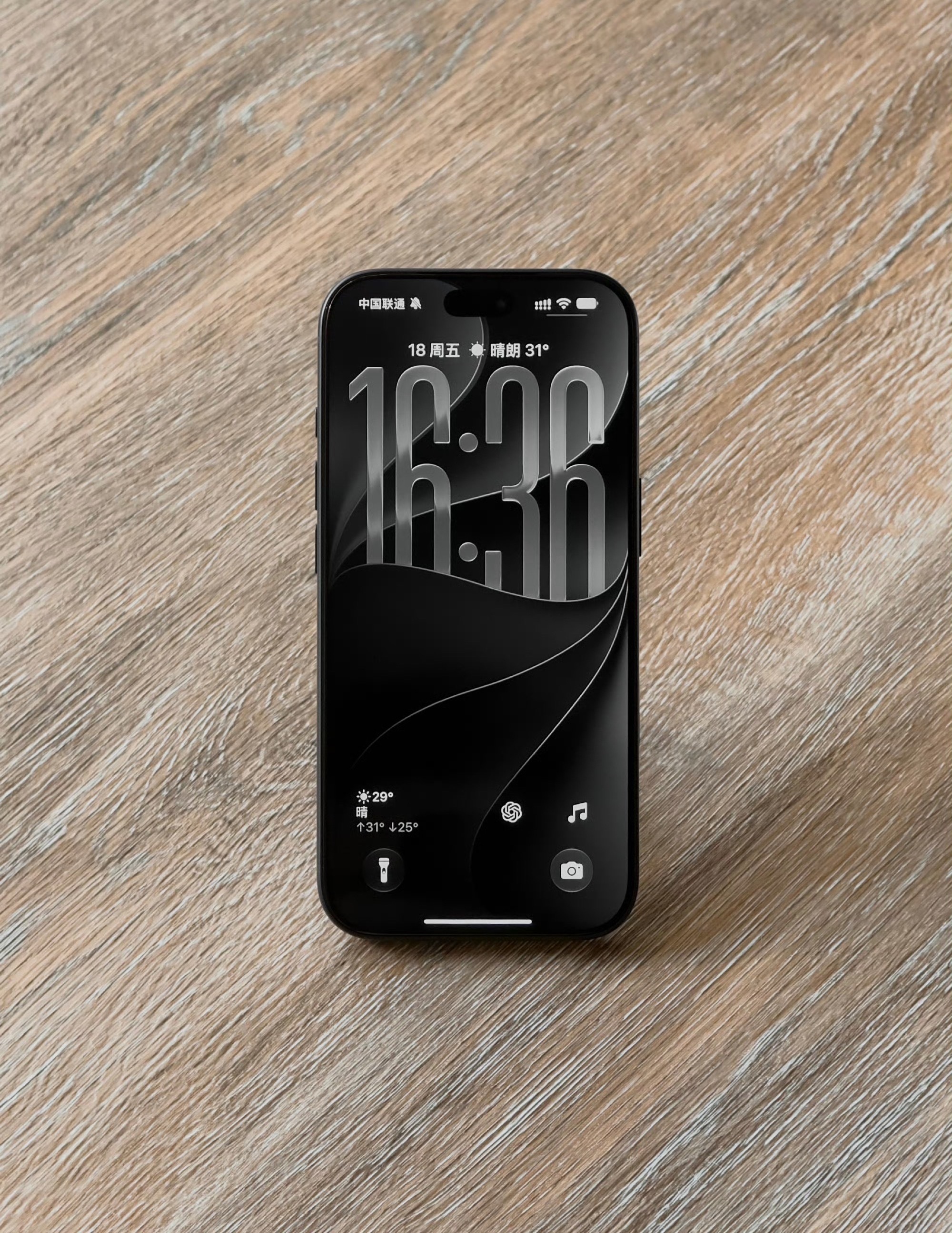 iPhone 18 Pro 黑色版本实拍分享～ ​​​