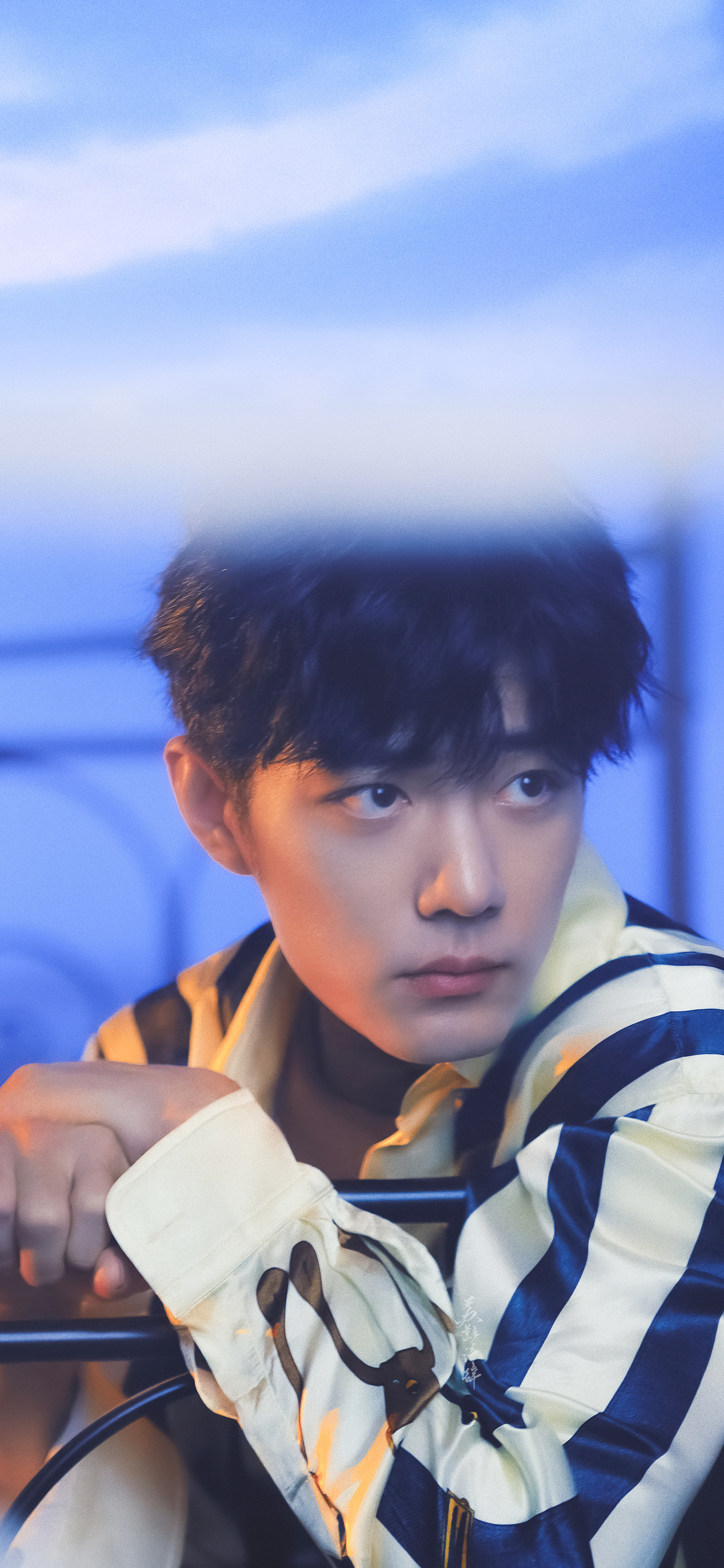 从梦幻古堡里走出来的王子殿下！超帅！ 