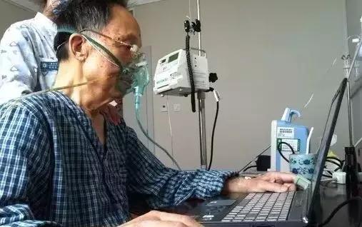 林俊德在生命的最后时刻里，还在专心处理工作，拒绝儿子的探望，弥留之际，最放不下的