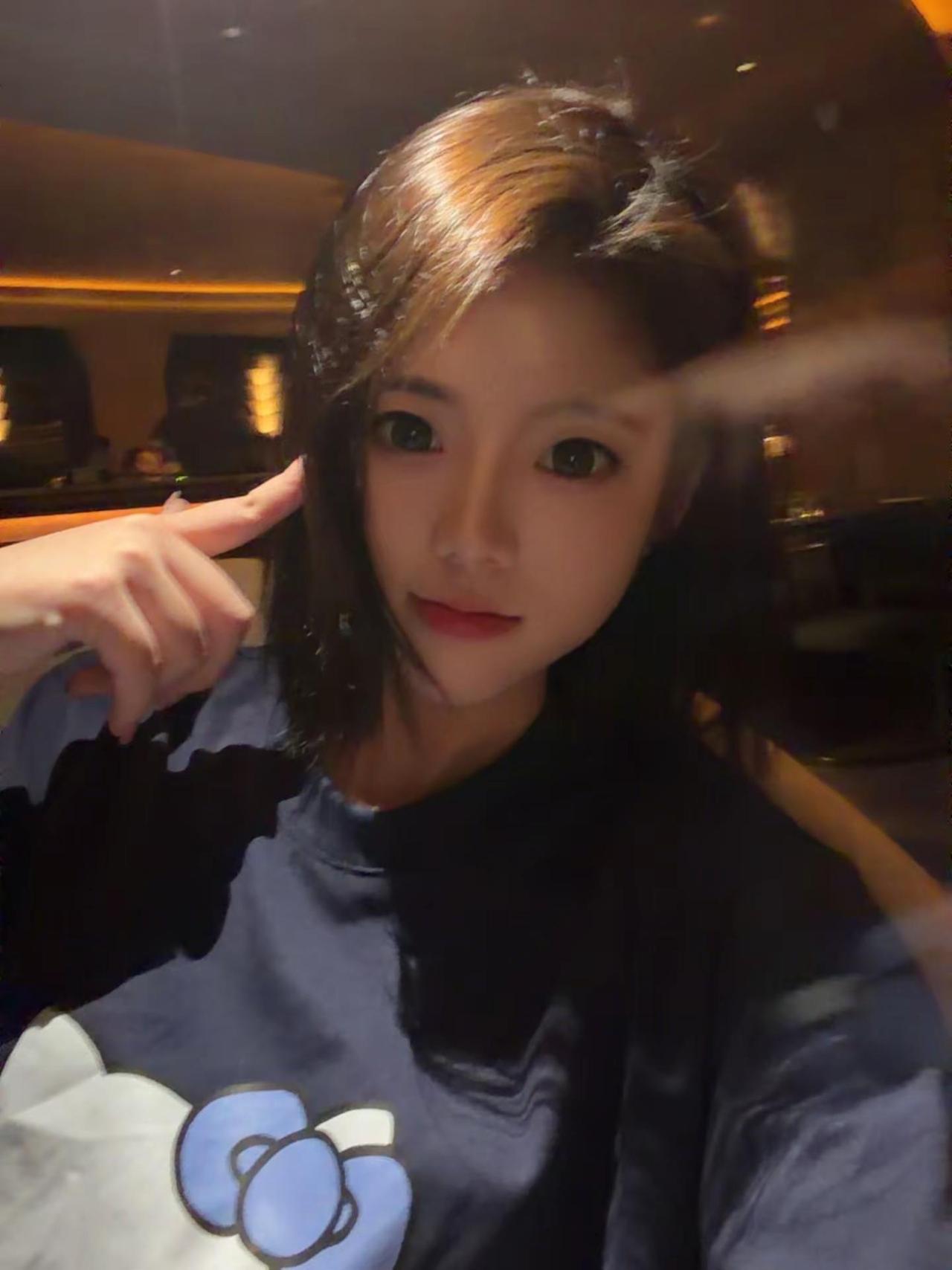 女明星下班后又微醺上了