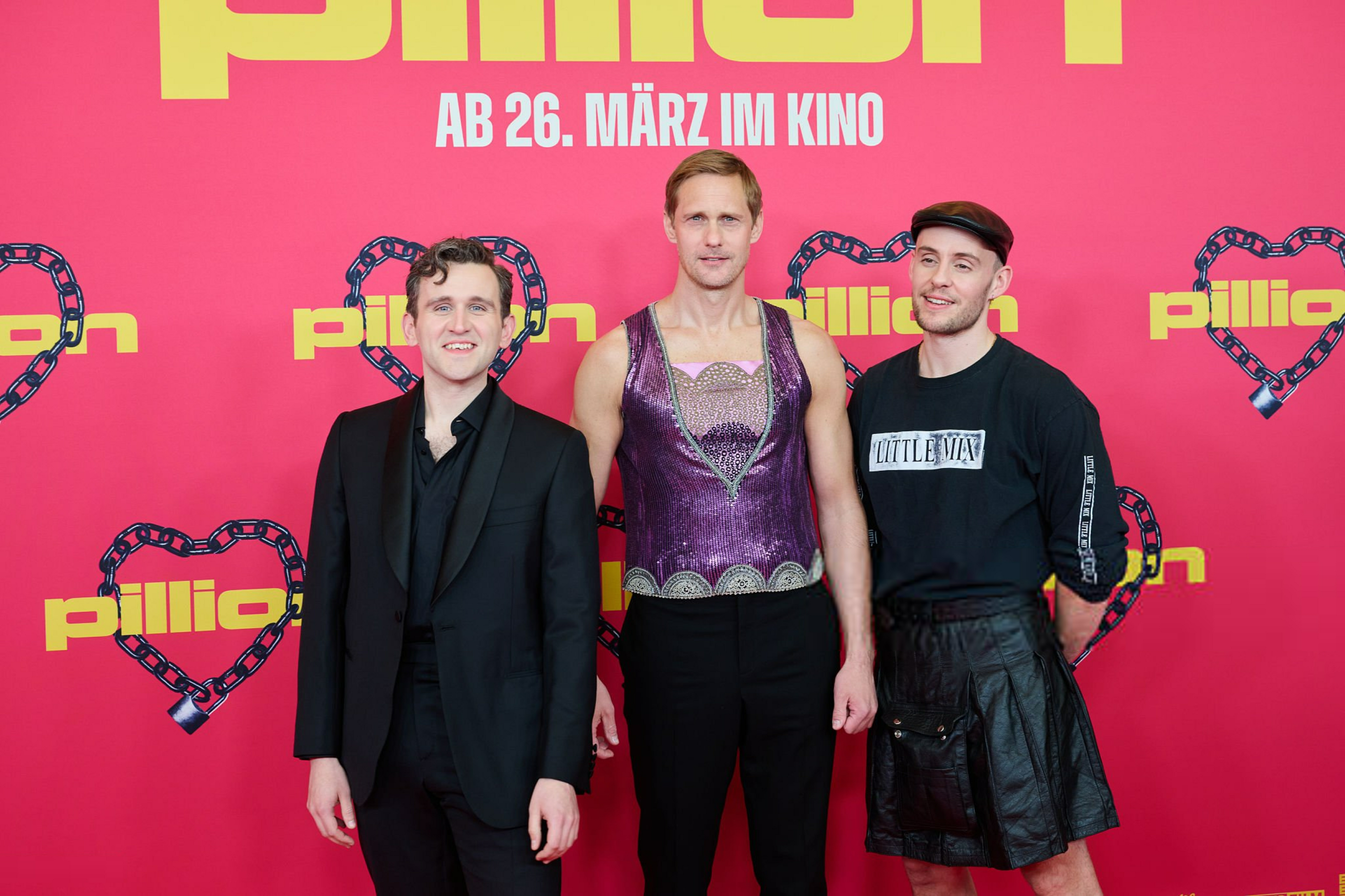 E大Alexander Skarsgård性感新造型亮相主演同性力作后座特映会！