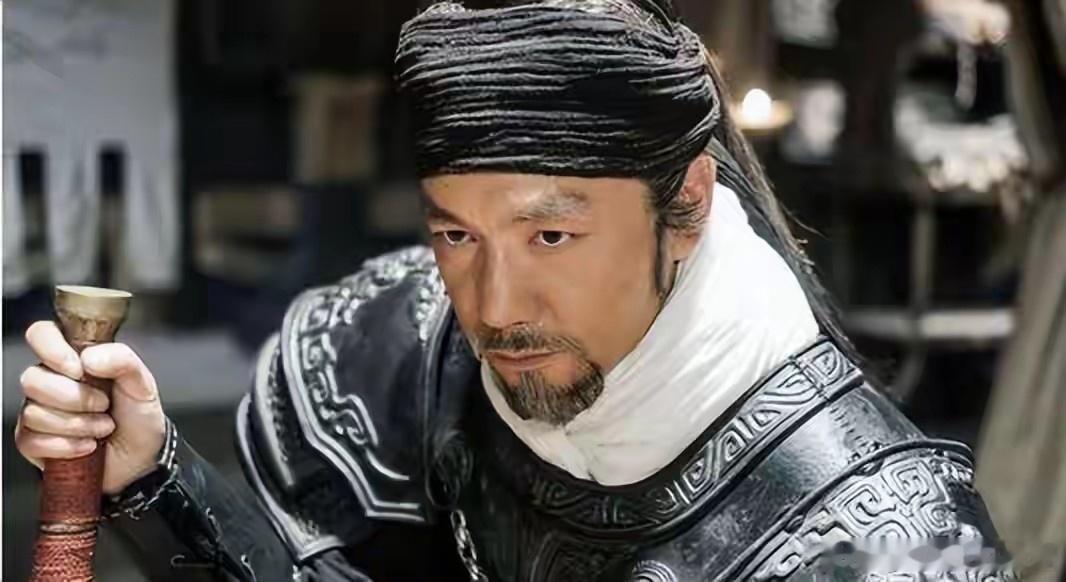 历史 长平之战后，白起望着满营残兵，长叹一声：“这赵括，险些让我折戟。” 世人皆
