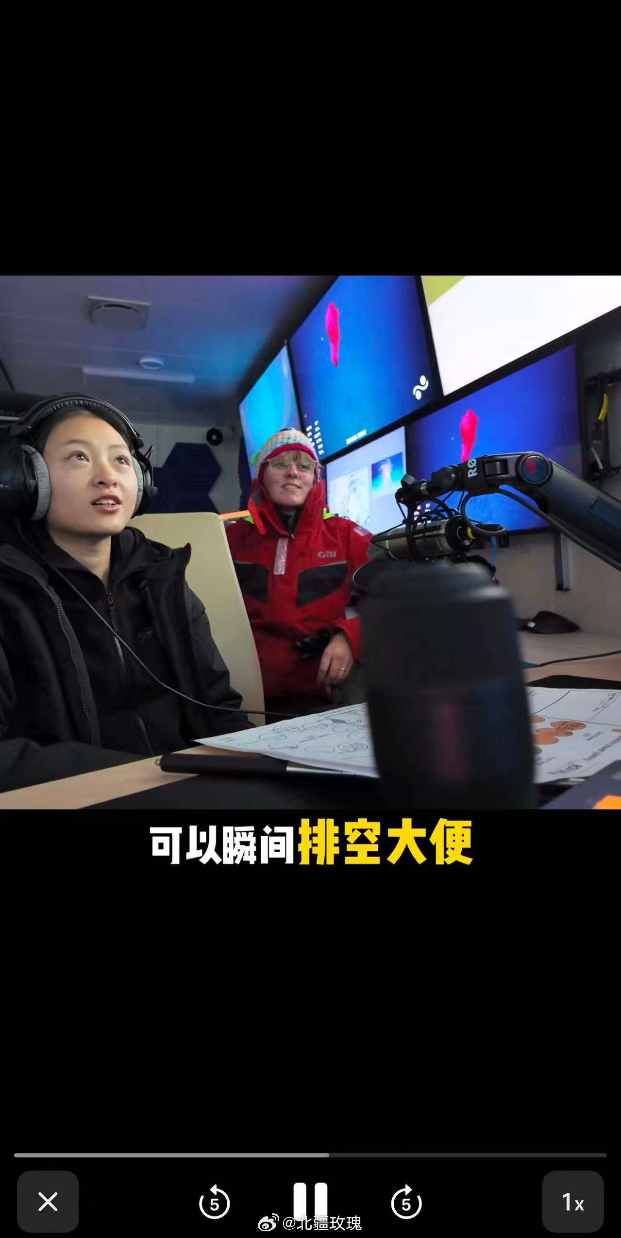 同龄人忙着奔波谋生，她早已奔赴深海寻光！深耕黑水摄影这一特色行业，凭借胆量与细心