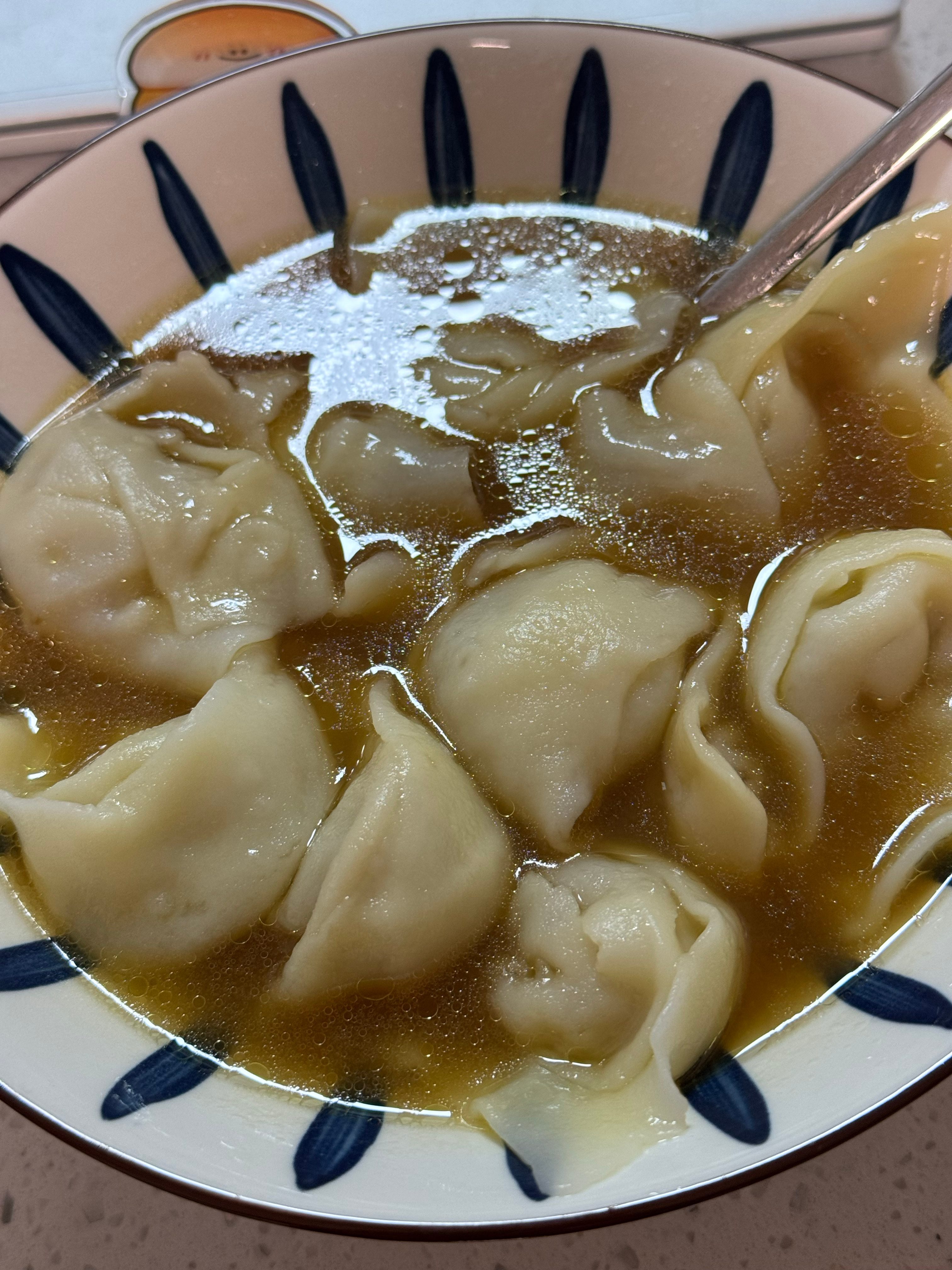喝完啤啤吃上一碗馄饨真是妙哉