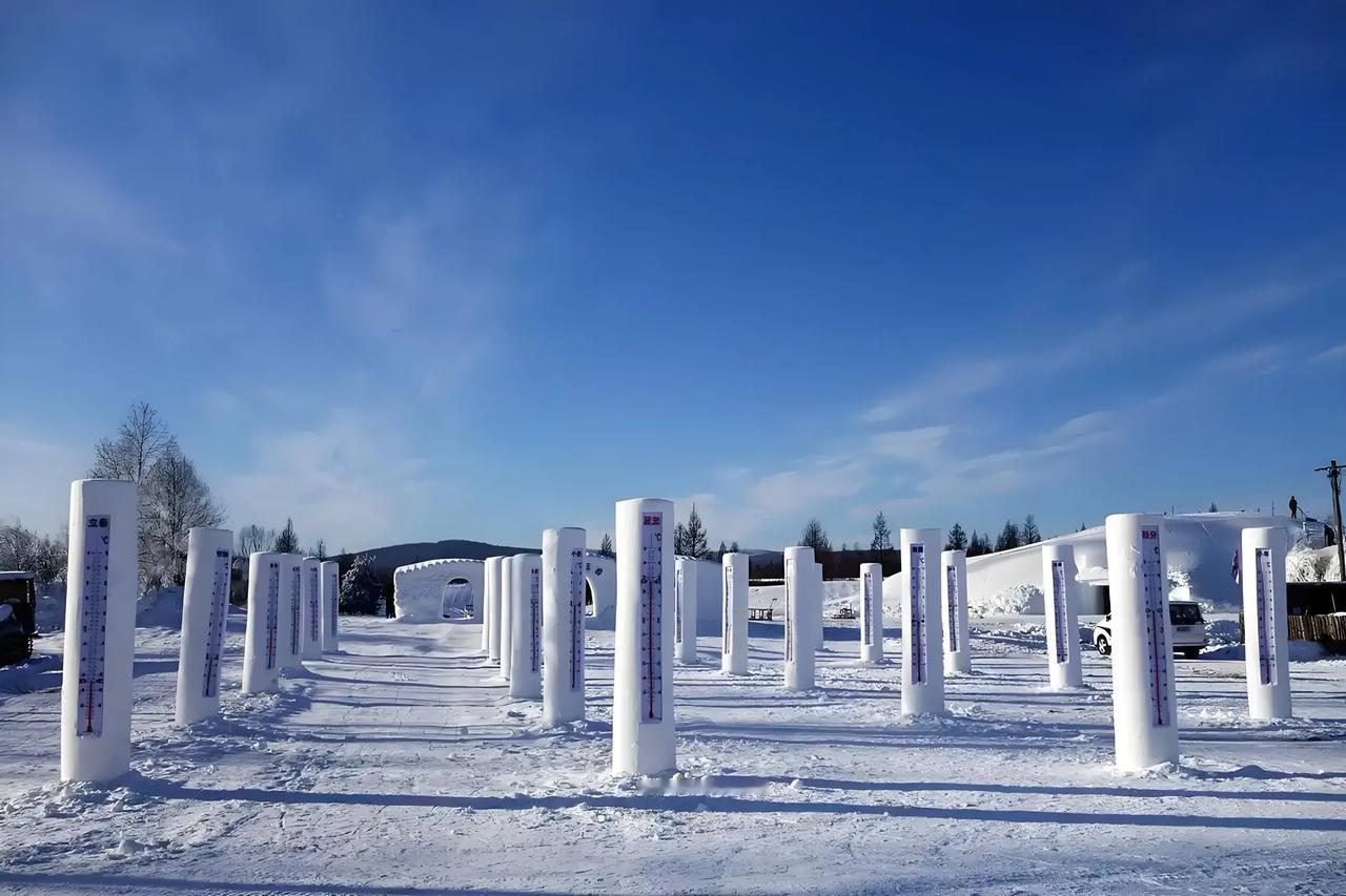 极寒之境：中国最冷的十大城市

当寒潮南下，大部分人选择躲进温暖的室内时，在中国