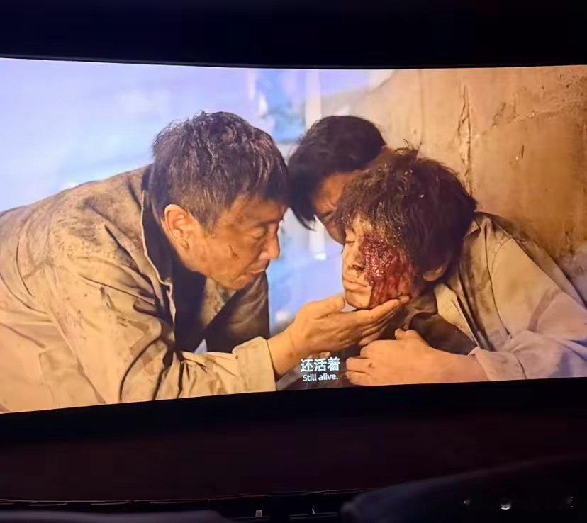 奉劝大家一句话，不要带孩子去看《欢迎龙餐馆》，不是因为沈腾的演技不好，也不是因为
