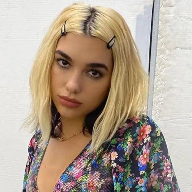 杜阿·利帕（Dua Lipa）宣布，在通过西班牙语的普通中等教育证书（GCSE，