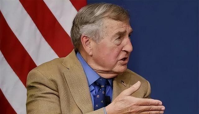 美国必胜？哈佛专家：不要高估中国，美国已经控制了中国的命脉
 
麻烦看官老爷们右