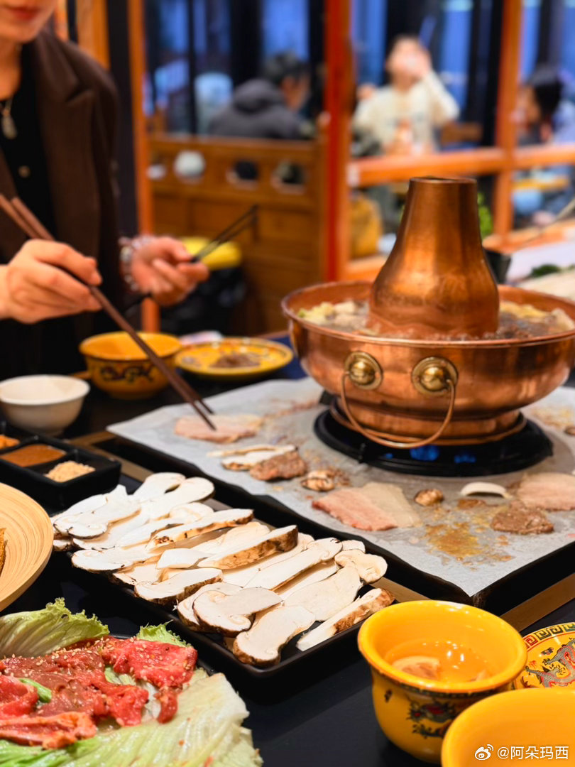 晚餐可以晚点吃香格里拉松茸[超话]  ​​​
