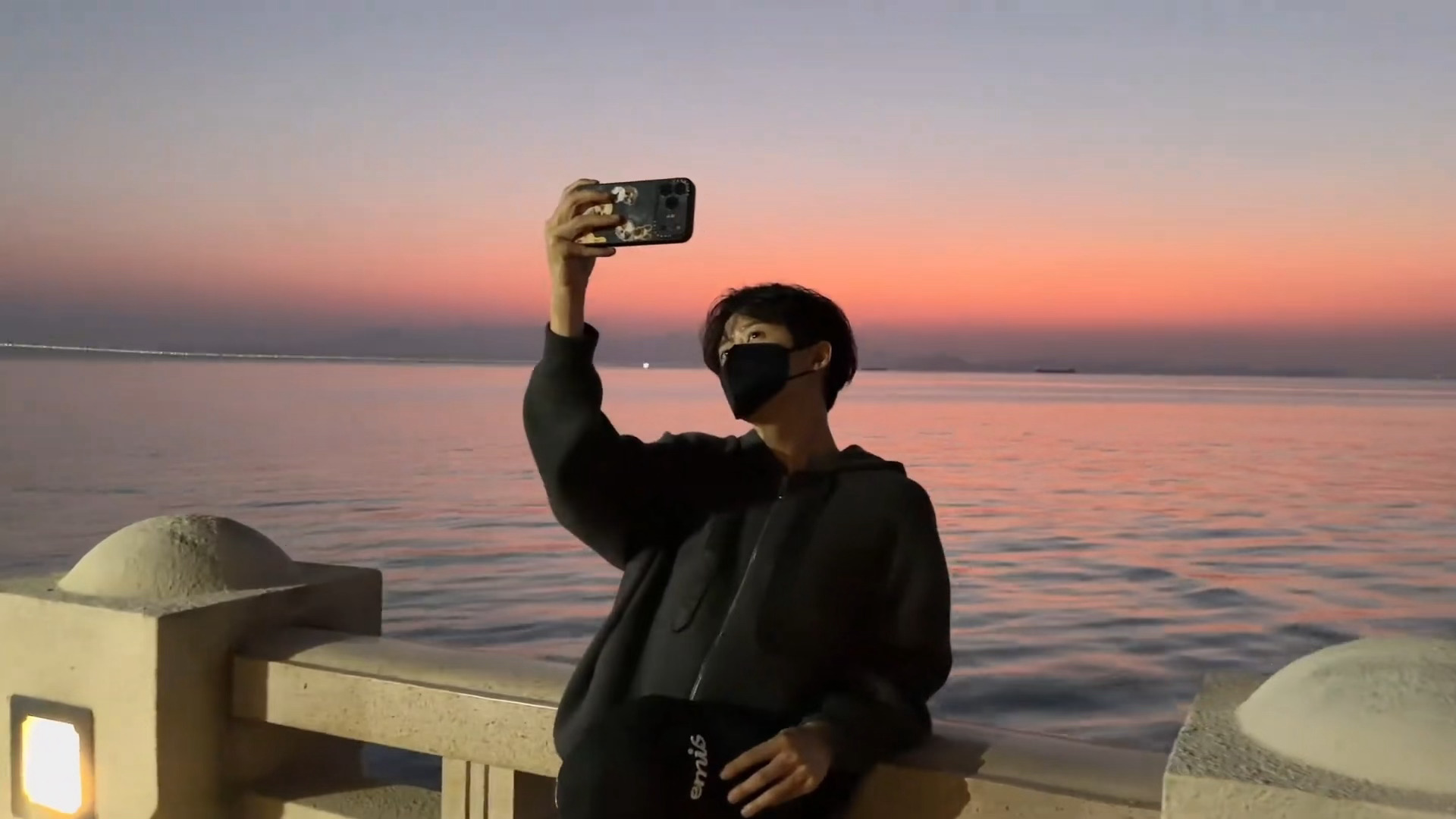 檀健次工作室抖更新 漂亮的风景和你们分享 