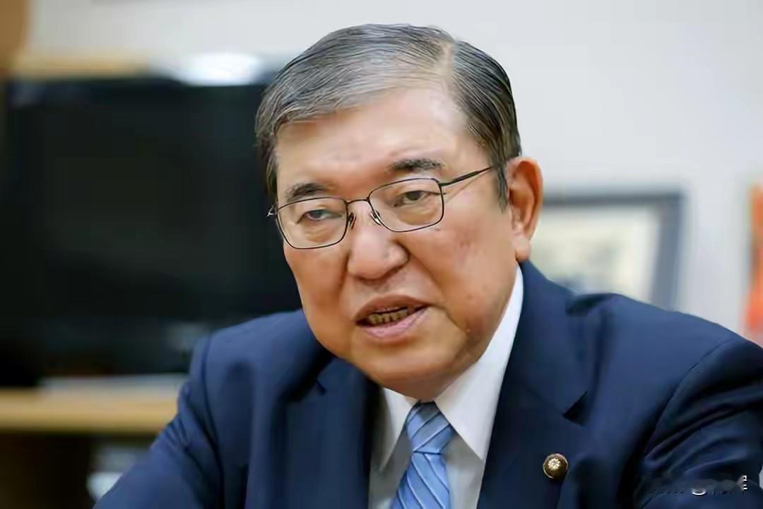 胆子太大！高市早苗计划访美，石破茂提出要求，让她问特朗普个事
日本媒体3月17号