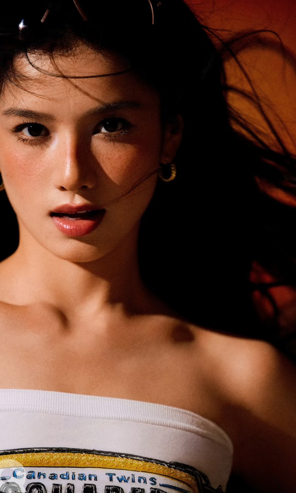 张婧仪 x GQ 7月刊封面
