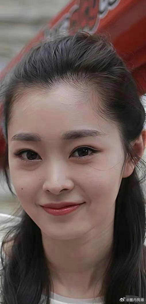 宋轶早期颜值简直封神，眉眼如画气质脱俗，太绝了！ 