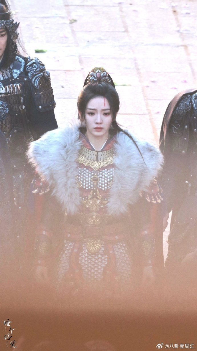 张凌赫田曦薇录制你好星期六《逐玉》剧组这波操作太会了，希望剧能早日定档播出！你好