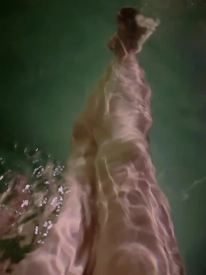 怎么 你的一厢情愿也要我负责么？