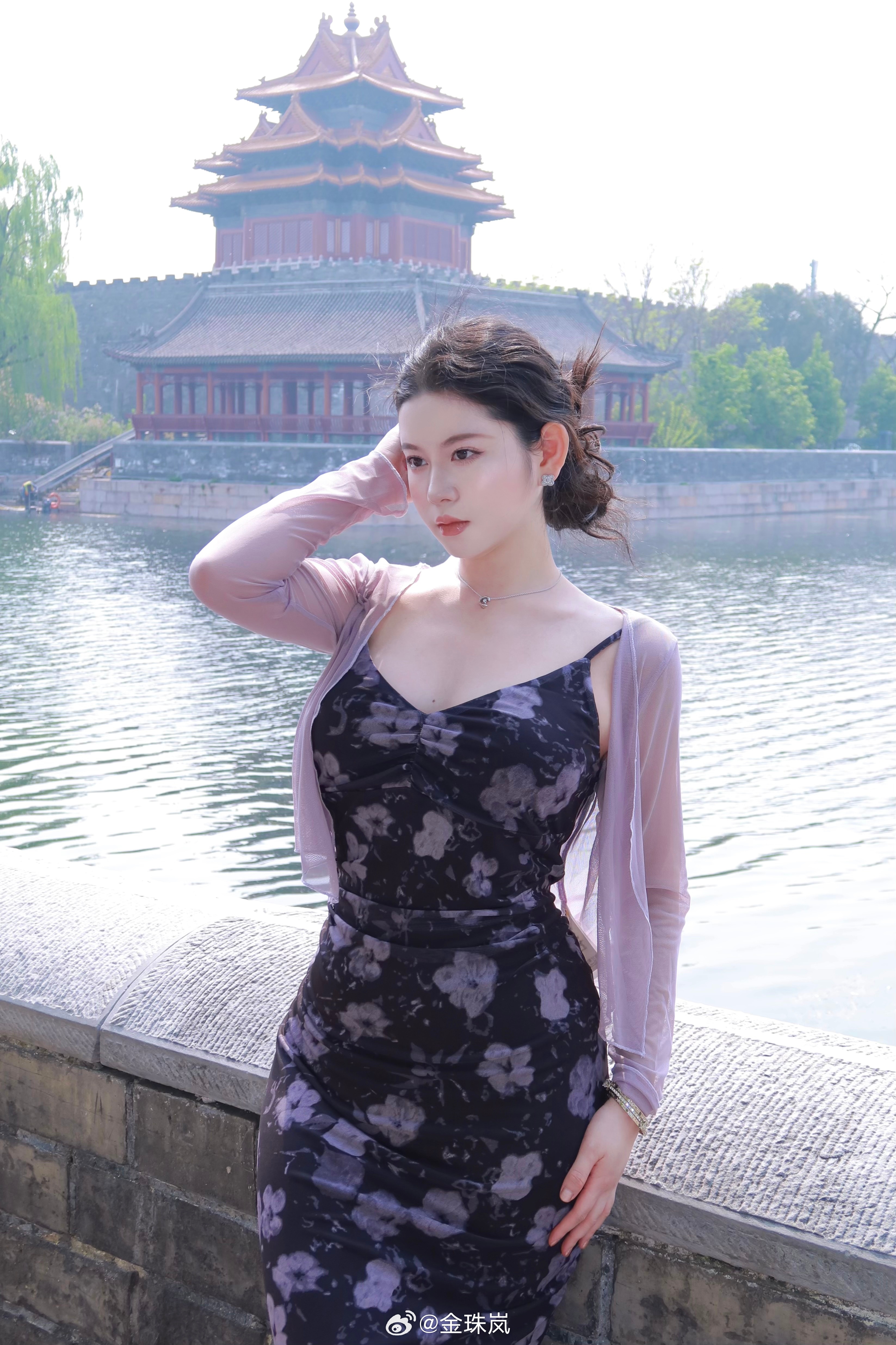 角楼的初夏 