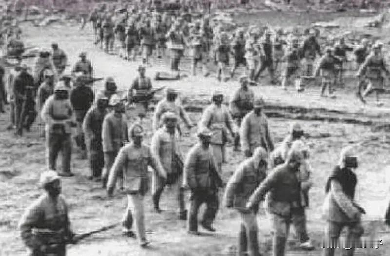 上期讲了我邻居王家的事情，今天接着说一些过往的事情。
他们家的户主就是家中那个老