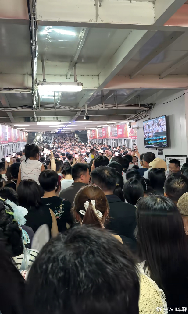 韩国宣布国家灾难状态李在明称情况非常严重 自2日以来，韩国多地遭遇40摄氏度以上