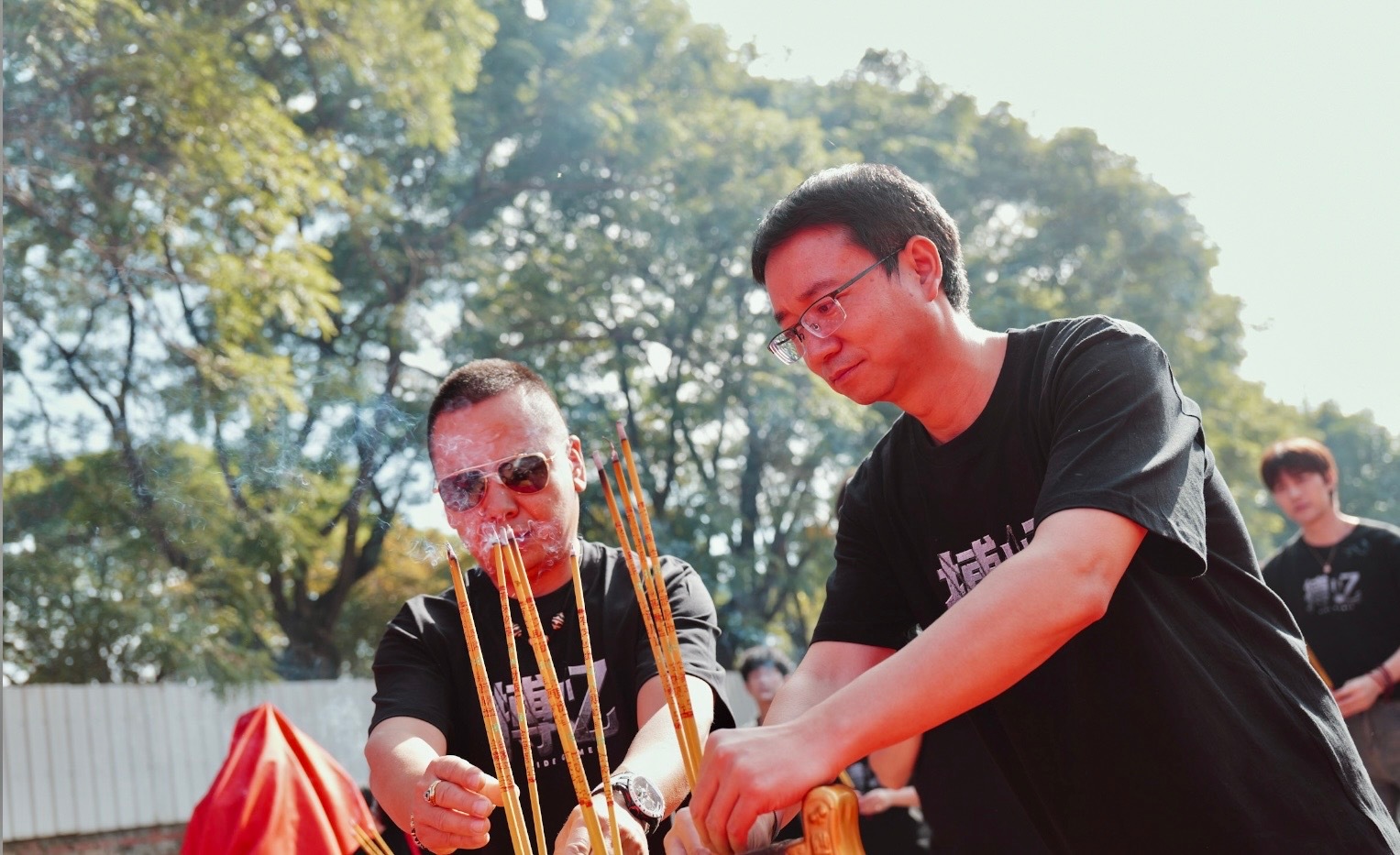 霍建华阚清子新剧开机  霍建华搭档阚清子，重回悬疑赛道。今天，霍建华、阚清子到场