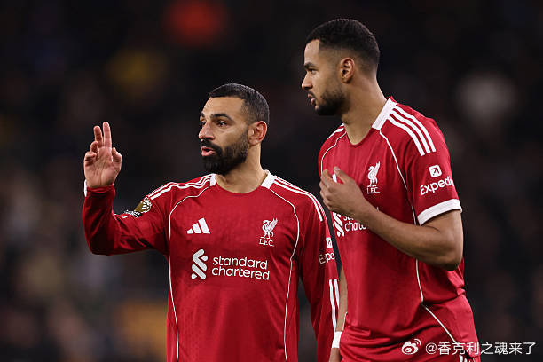 利物浦边锋们度过了一个艰难的赛季：• 萨拉赫 – 最近 10 场比赛中有 9 场