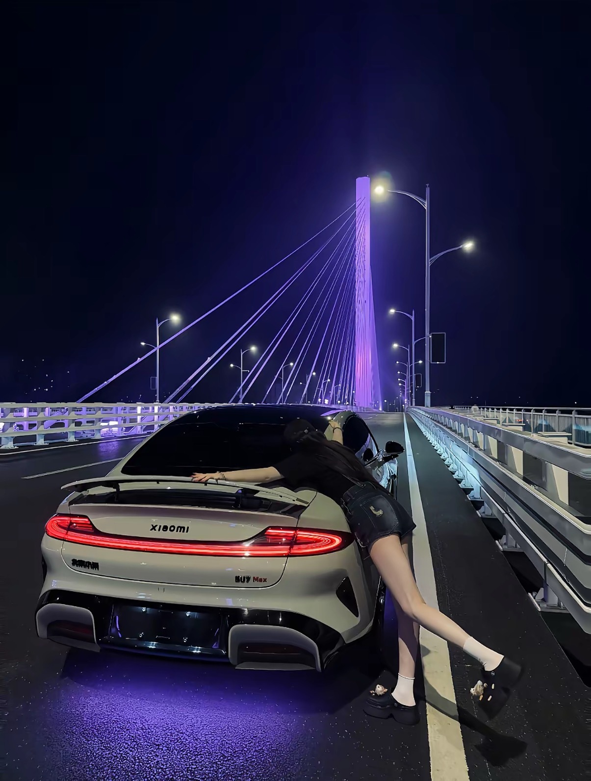 小米酥妻爱SU7 ​​​