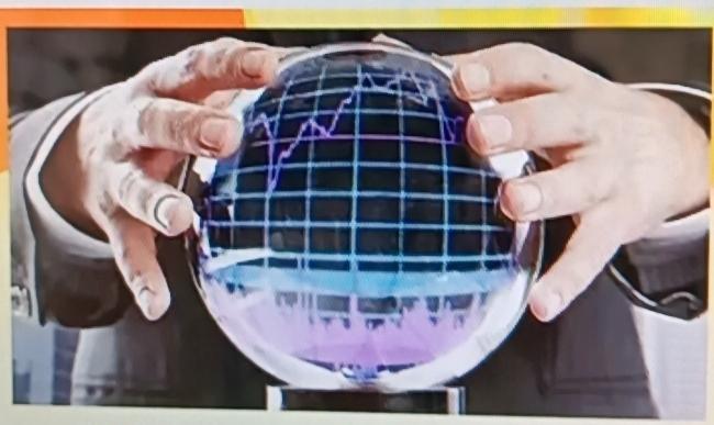 最近黄金价格走势挺让人关注的。11月3日，现货黄金在4000美元附近窄幅震荡，最