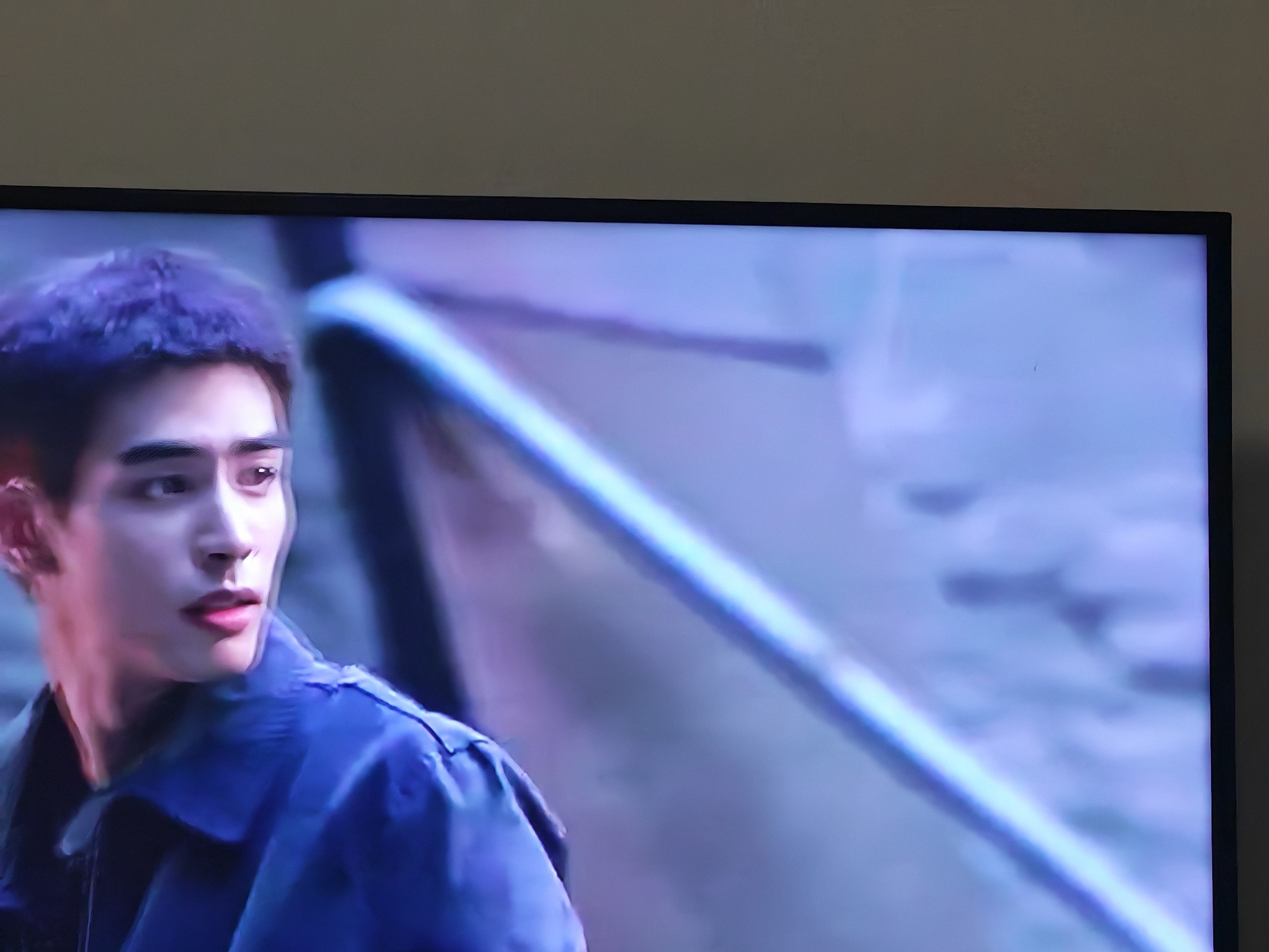 野狗骨头这两张脸真的对我很友好。宋威龙好！张婧仪好！野狗骨头大事很妙 