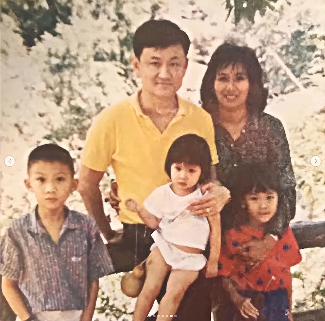 他信有三个孩子，两女一儿。唯一的儿子潘泰通从事艺术领域的工作，父亲姑姑妹妹都厉害