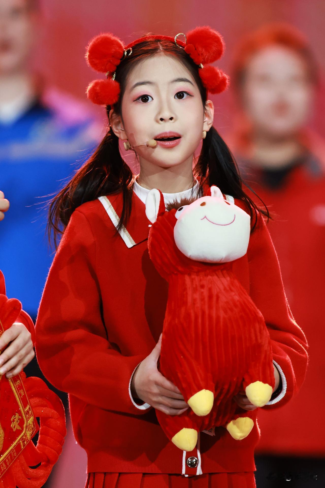 2026 新就业形态劳动者新春联谊会特别节目剧照（5）
演出单位：全国总工会文工