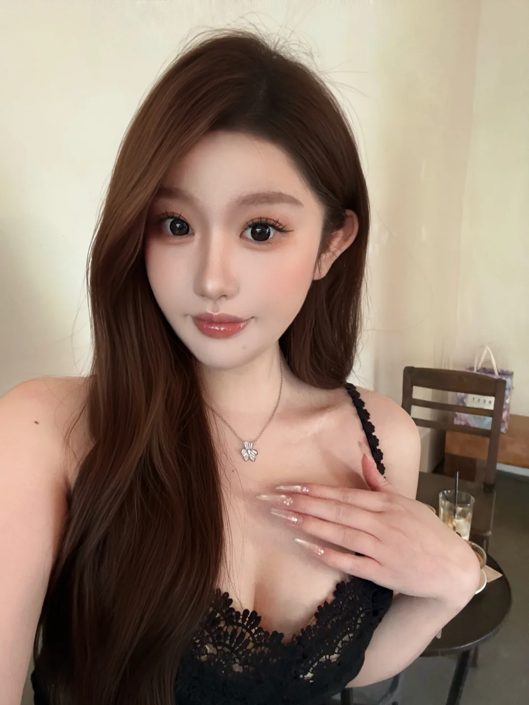 怼脸看够权威吗？