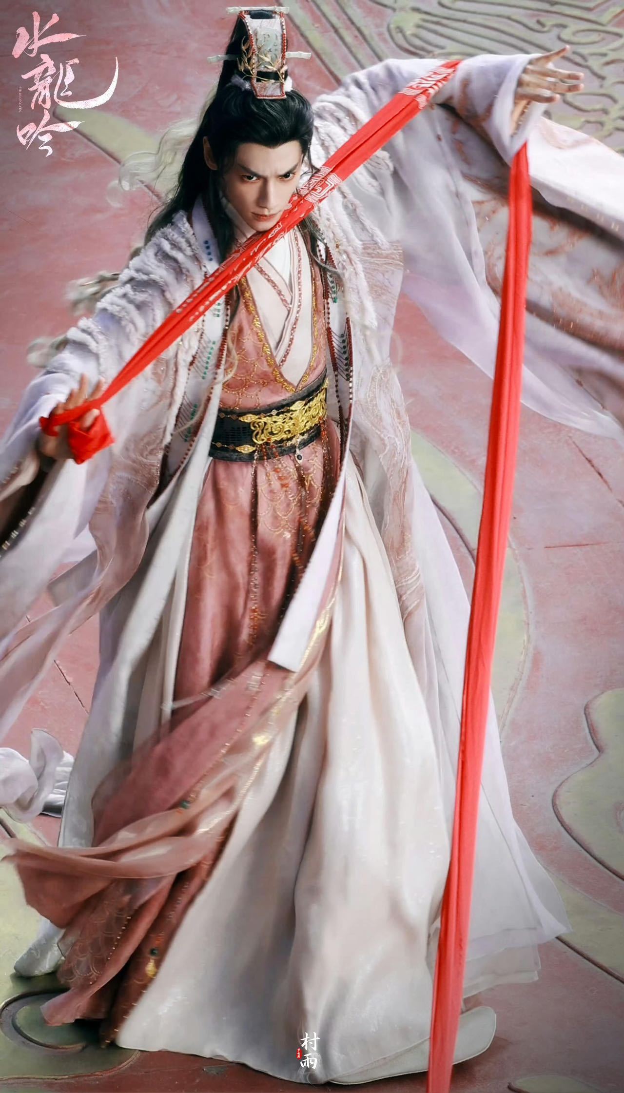 罗云熙穿着粉衣处处刎 谁说粉色只能温柔？罗云熙穿着粉衣“刎”遍江湖！唐俪辞出手即