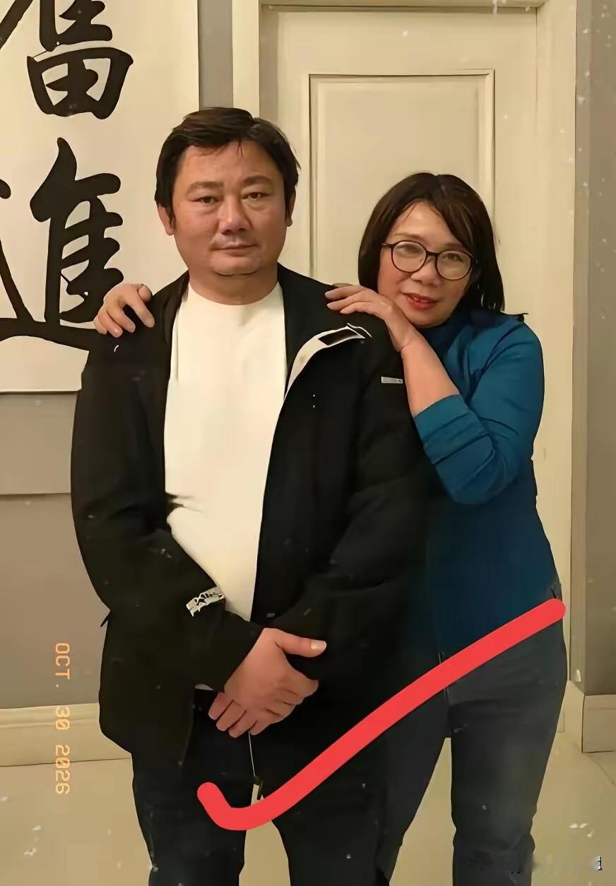 开始有点理解张雪了，
他那个火，不是装的。
换我，上班路上刷到自己妈又被架在别人