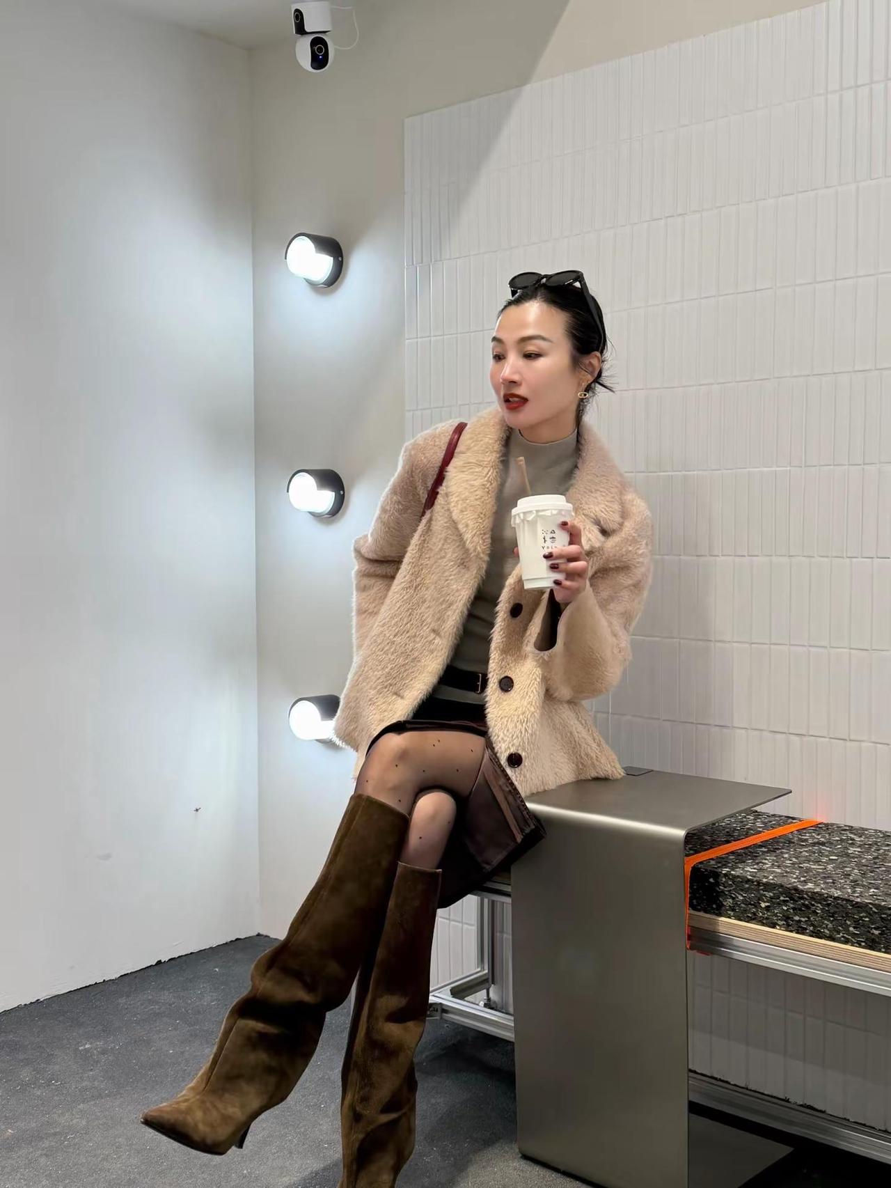 42岁，把生活调成自己喜欢的频道今日穿搭 高级感穿搭