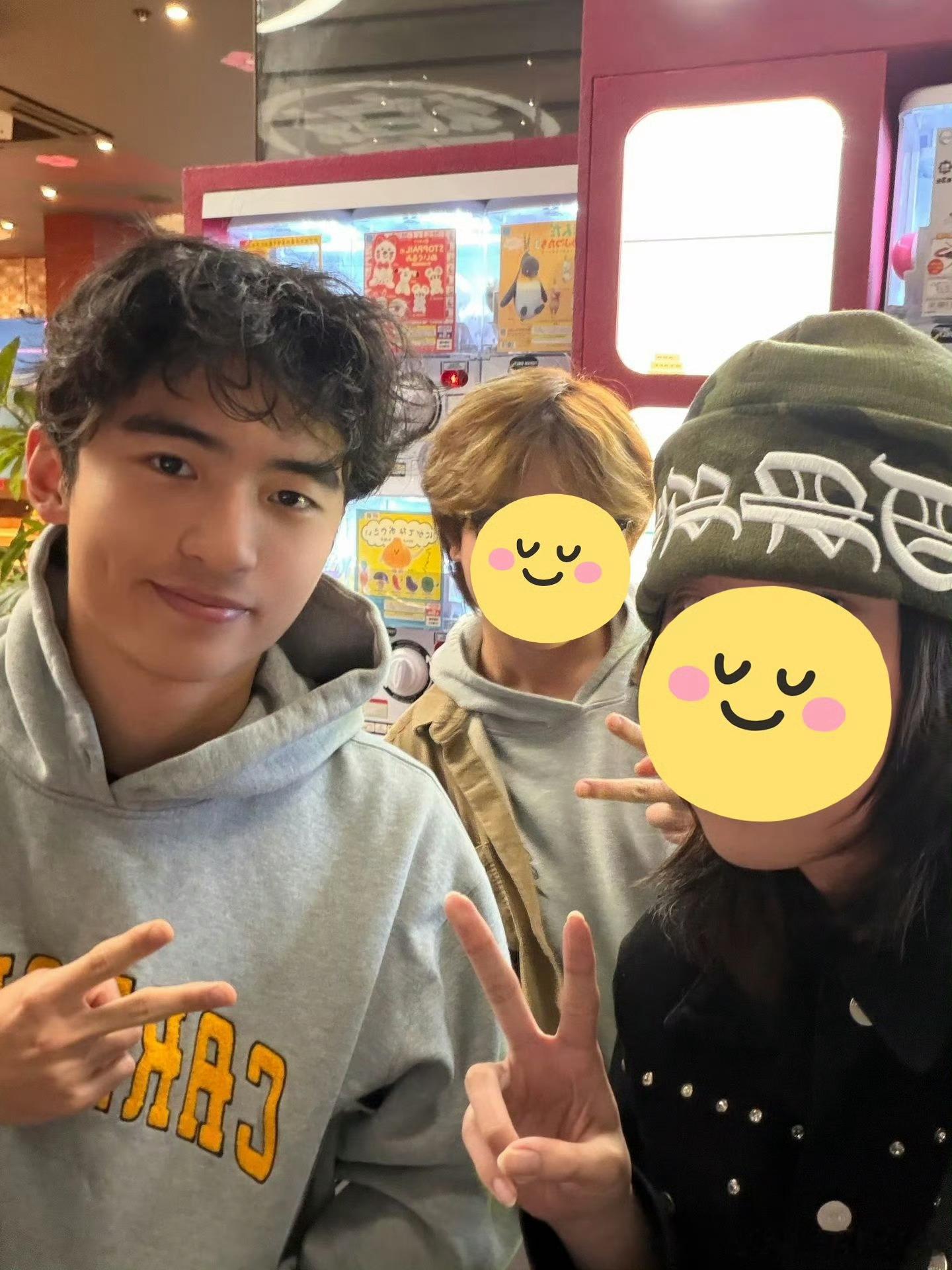 谢霆锋大儿子19岁近照可以说颜值不如他爹吗？ ​​​