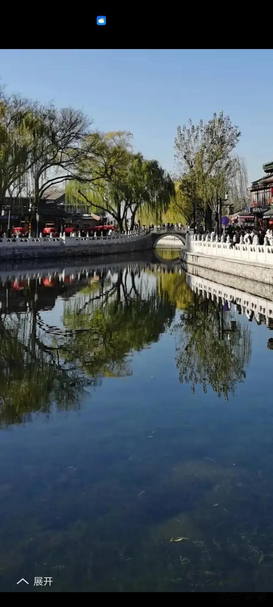 [烟花]

前几天就感觉嗓子不太舒服，昨天开始呼吸道也感觉异常。
🚶

仔细分