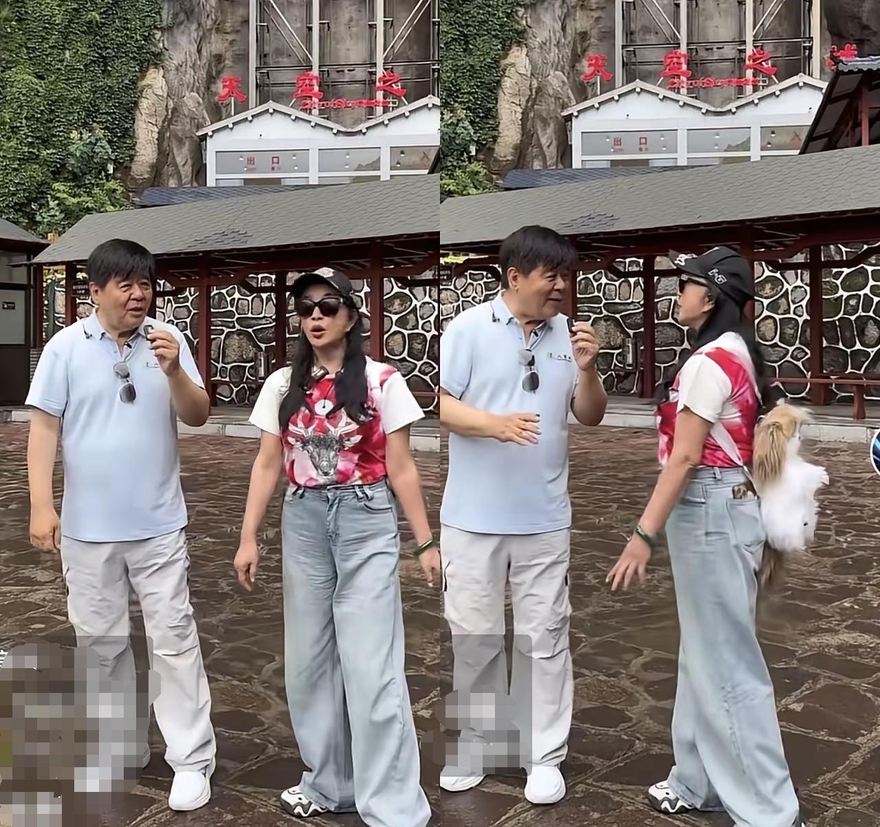 刘晓庆又出镜了。这次庆姐打扮的很年轻。花T恤，阔腿牛仔裤，休闲鞋，背着毛绒绒的双