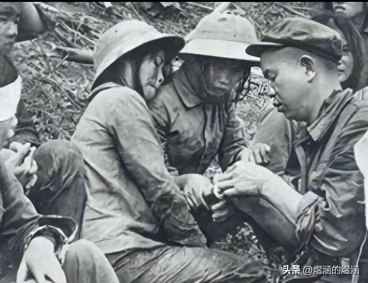 200多名战士熬过战俘营折磨，踏回祖国边境痛哭，许世友一道军令瞬间寒了众人的心！
