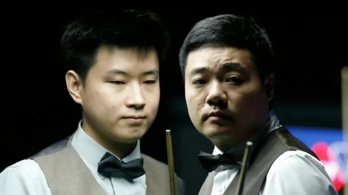 熬夜看完丁俊晖对赵心童的比赛 

才发现了丁主任现在最大的隐患 

其实并非大家