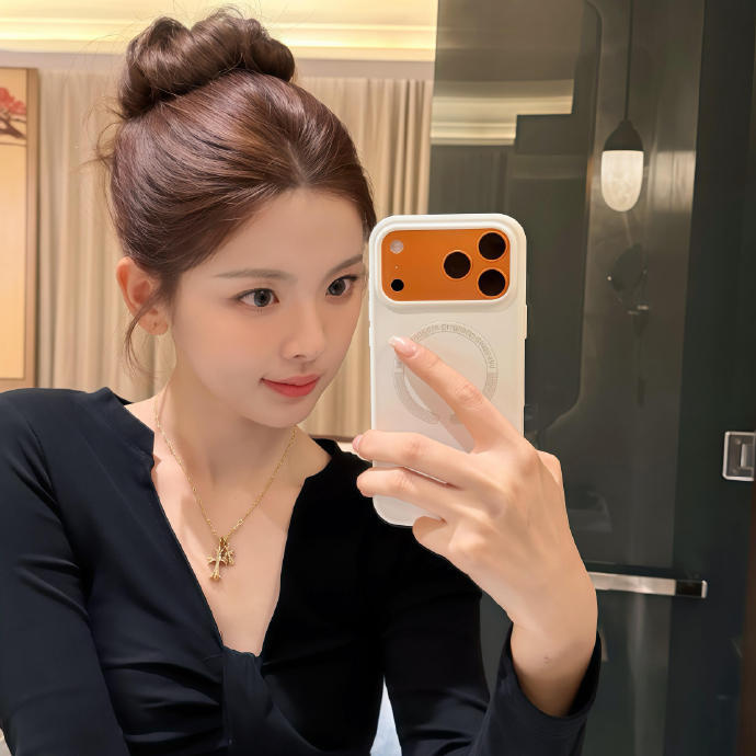 杨超越 