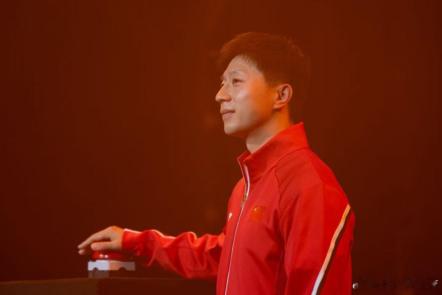 2026伦敦世乒赛 奥运冠军、世界冠军马龙为男团半决赛开场，图片来自ITTF国际