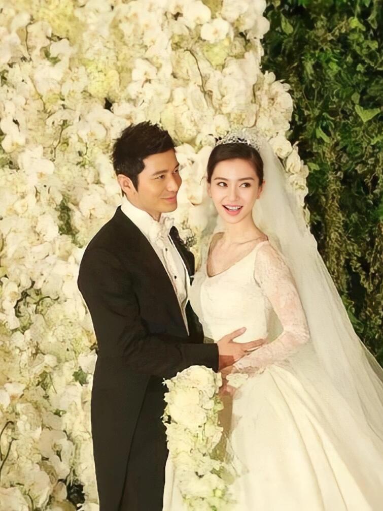黄晓明曾经也拥有过天使baby黄晓明曾经也拥有过天使羡慕周杰伦宠爱昆凌，黄晓明不