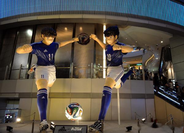 世界杯 日本队的确是稳定进入世界杯淘汰赛的水准，另外从日本大胜突尼斯，以及韩国2